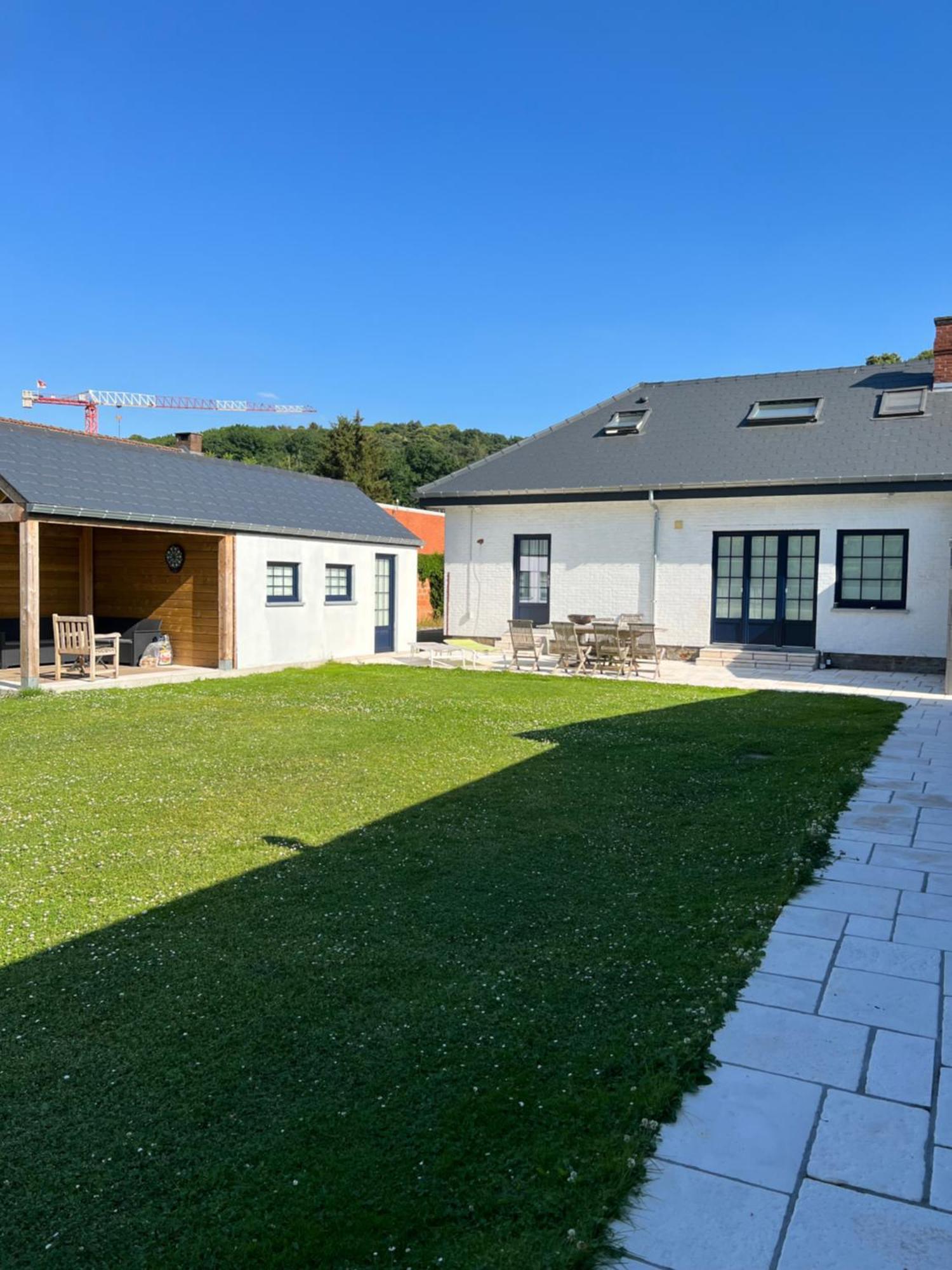 Dame Cerise Apartment Wavre Exterior photo
